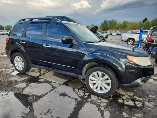 JF2SHBEC5CH429741 - 2012 SUBARU FORESTER LIMITED შავი ფოტო 4