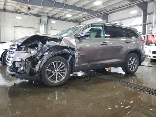 2019 TOYOTA HIGHLANDER SE, 