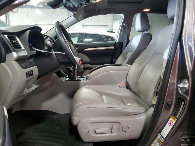5TDJZRFHXKS605509 - 2019 TOYOTA HIGHLANDER SE GRAY photo 7