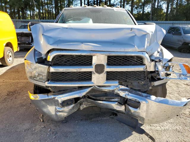 3C63RPGL7HG618734 - 2017 RAM 3500 ST SILVER photo 5