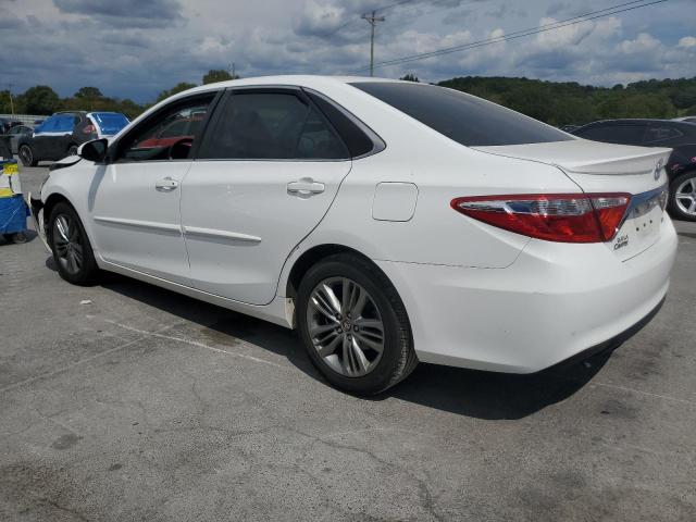 4T1BF1FK9FU088212 - 2015 TOYOTA CAMRY LE თეთრი ფოტო 2