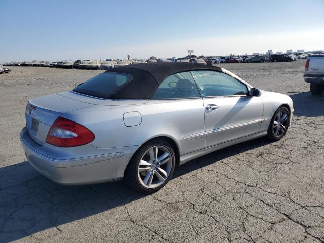 WDBTK56J26F168599 - 2006 MERCEDES-BENZ CLK 350 SILVER photo 3