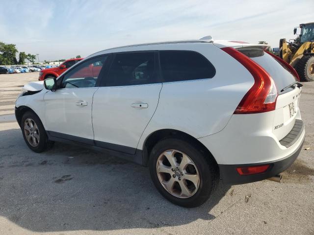 YV4952DL4D2381190 - 2013 VOLVO XC60 3.2 WHITE photo 2