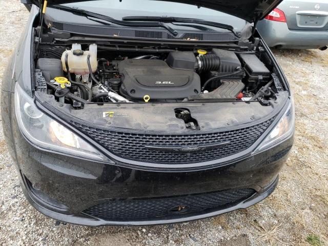 2C4RC1EG2JR165131 - 2018 CHRYSLER PACIFICA TOURING L PLUS BLACK photo 12