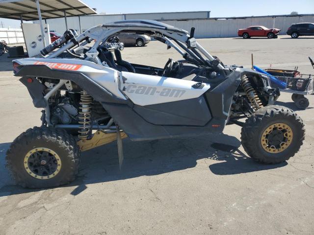 3JBVXAV29LK000273 - 2020 CAN-AM MAVERICK X RS TURBO RR TWO TONE photo 9