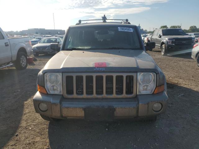 1J8HG48N76C246548 - 2006 JEEP COMMANDER TAN photo 5