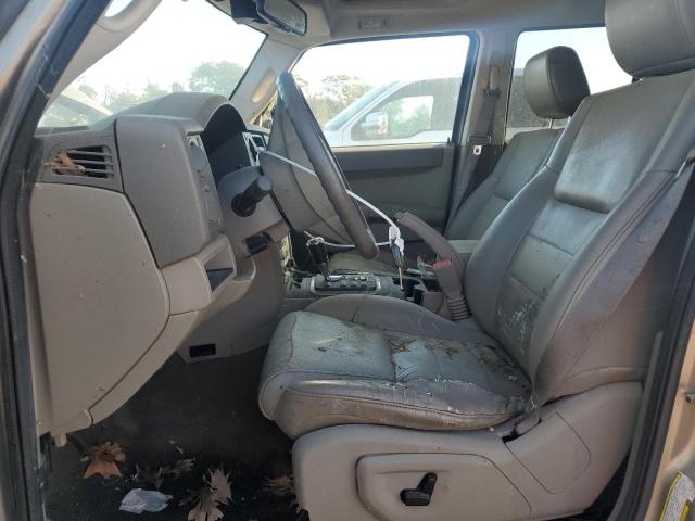 1J8HG48N76C246548 - 2006 JEEP COMMANDER TAN photo 7