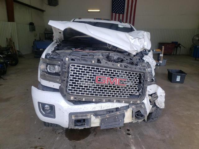 1GT12TE86GF234567 - 2016 GMC SIERRA K2500 SLT WHITE photo 5