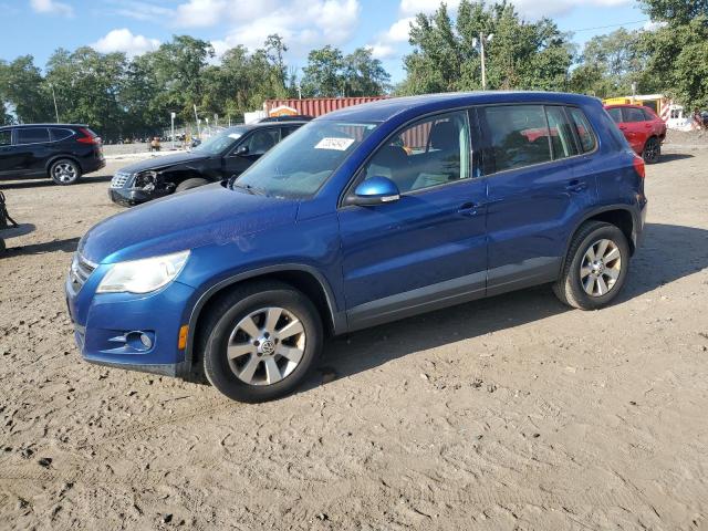 2010 VOLKSWAGEN TIGUAN SE, 