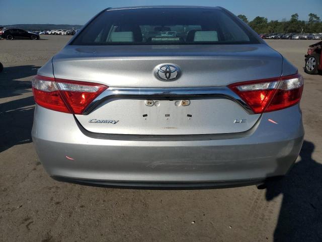 4T1BF1FK1FU098085 - 2015 TOYOTA CAMRY LE SILVER photo 6