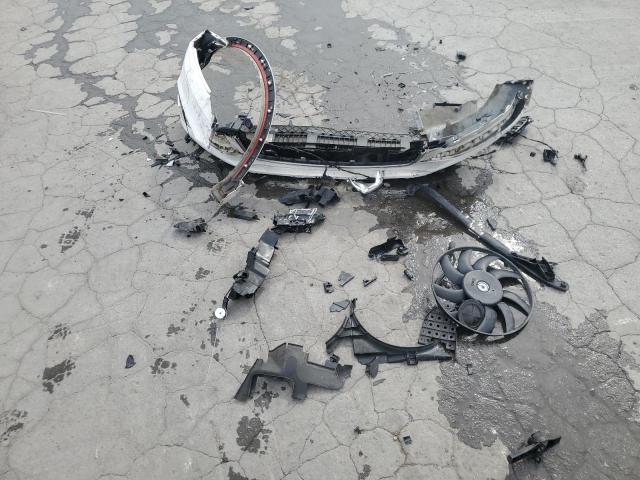 WA1BCCFS2JR011244 - 2018 AUDI Q3 PREMIUM Biały zdjęcie 13