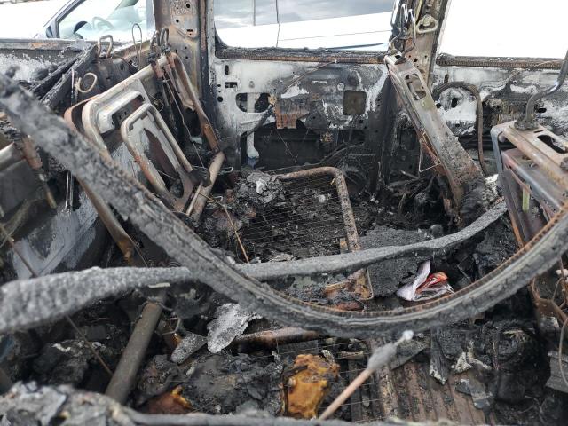 1GCHK23K68F120447 - 2008 CHEVROLET SILVERADO K2500 HEAVY DUTY BURN photo 10