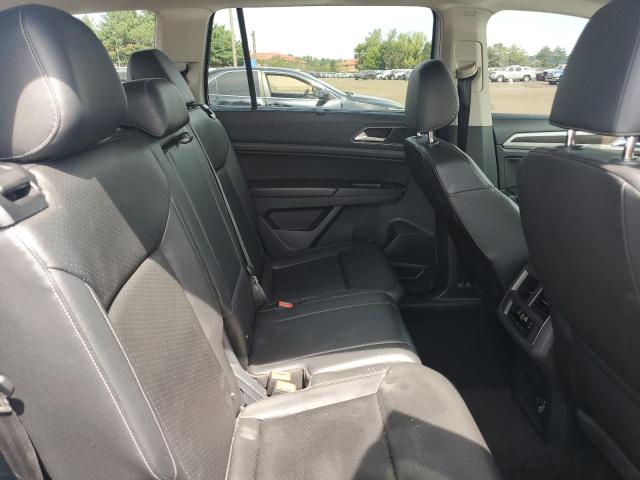 1V2LR2CA6JC560512 - 2018 VOLKSWAGEN ATLAS SE Srebrny zdjęcie 11