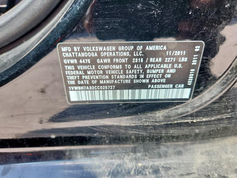 1VWBH7A32CC025727 - 2012 VOLKSWAGEN PASSAT SE 黑色 照片 12