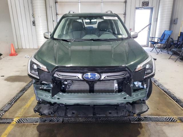 JF2SKARCXPH407522 - 2023 SUBARU FORESTER TOURING Зеленый фото 5
