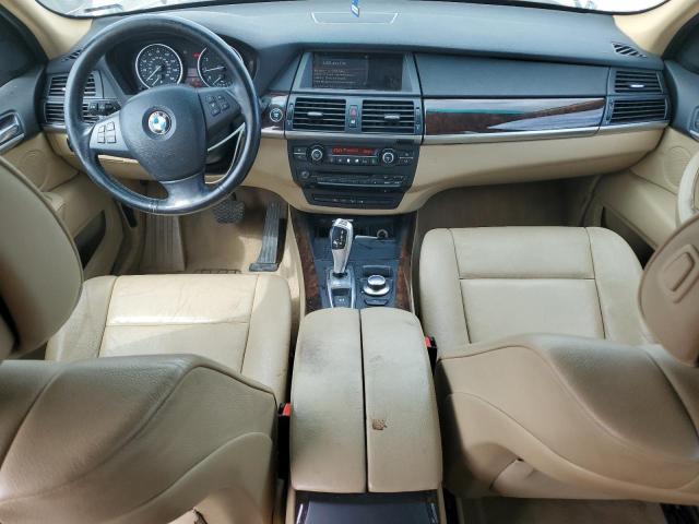 5UXFE43509L267756 - 2009 BMW X5 XDRIVE30I WHITE photo 8