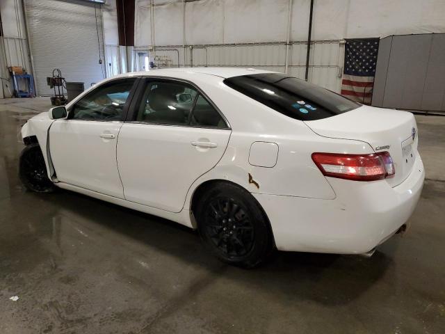 4T1BK3EK3AU597200 - 2010 TOYOTA CAMRY SE WHITE photo 2