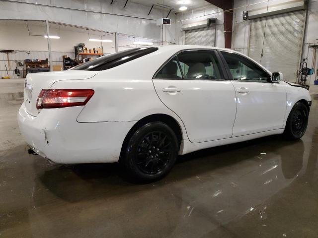4T1BK3EK3AU597200 - 2010 TOYOTA CAMRY SE WHITE photo 3