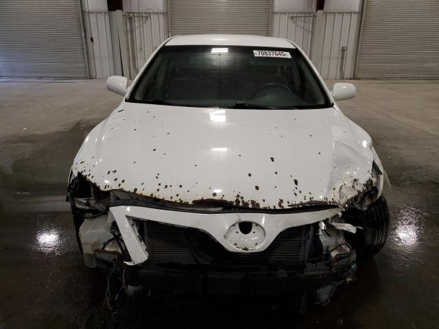 4T1BK3EK3AU597200 - 2010 TOYOTA CAMRY SE WHITE photo 5