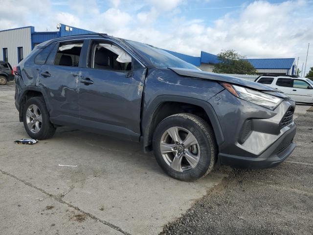 2T3P1RFV9PC344579 - 2023 TOYOTA RAV4 XLE GRAY photo 4