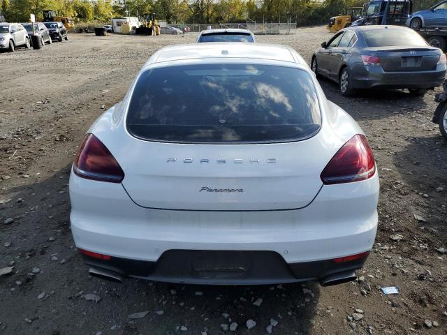 WP0AA2A7XGL001867 - 2016 PORSCHE PANAMERA 2 WHITE photo 6