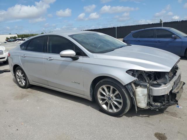 2017 FORD FUSION SE HYBRID, 