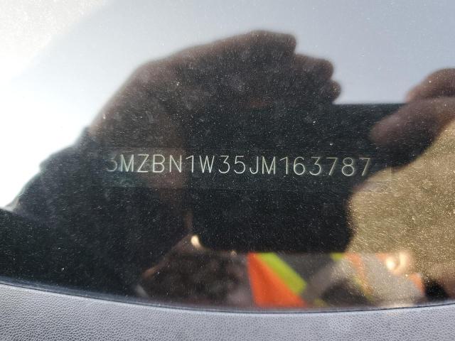 3MZBN1W35JM163787 - 2018 MAZDA 3 GRAND TOURING RED photo 12