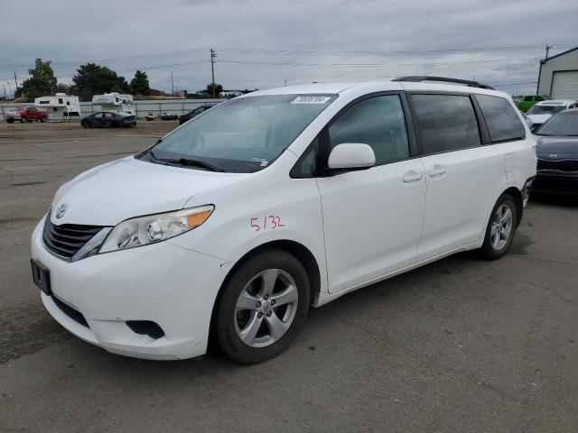 2011 TOYOTA SIENNA LE, 