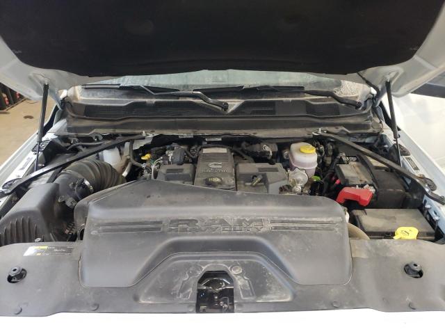 3C6UR5JL3NG366560 - 2022 RAM 2500 BIG HORN/LONE STAR WHITE photo 11