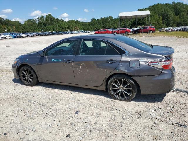 4T1BF1FK0GU503404 - 2016 TOYOTA CAMRY LE GRAY photo 2