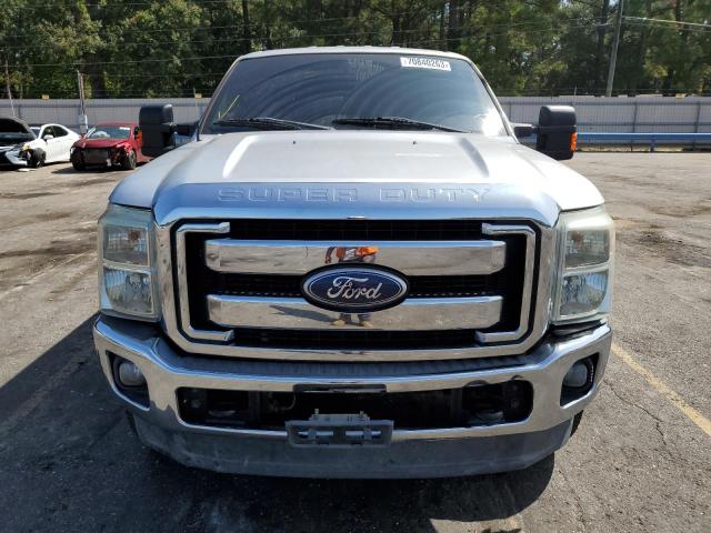 AL11AN00910979837 - 2011 FORD F-250 SILVER photo 5