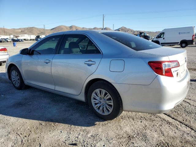 4T4BF1FK4ER436681 - 2014 TOYOTA CAMRY L SILVER photo 2