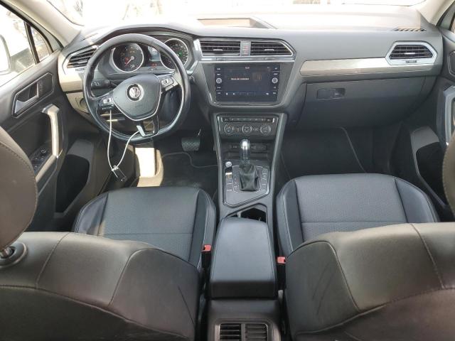 3VV3B7AX4JM073013 - 2018 VOLKSWAGEN TIGUAN SE 白色 照片 8