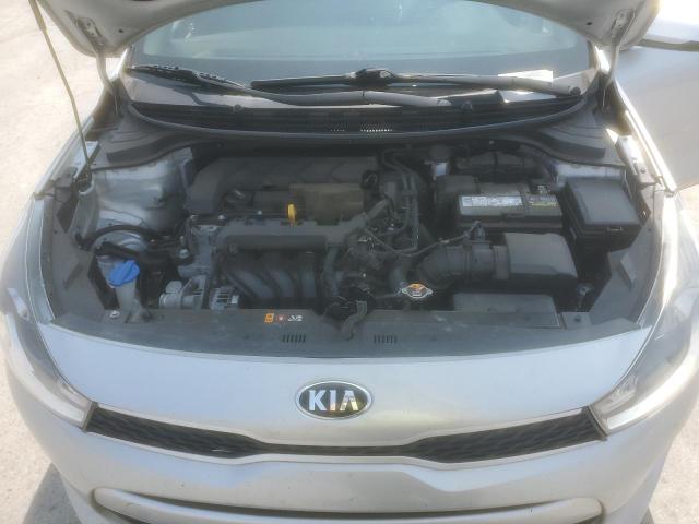 3KPA24AD4LE295316 - 2020 KIA RIO LX SILVER photo 11