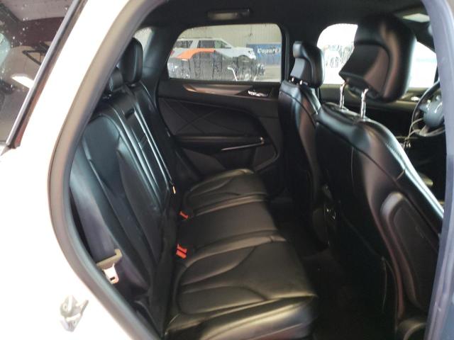 5LMCJ2D95HUL02301 - 2017 LINCOLN MKC SELECT 白色 照片 11