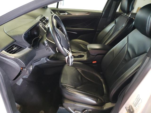 5LMCJ2D95HUL02301 - 2017 LINCOLN MKC SELECT 白色 照片 7