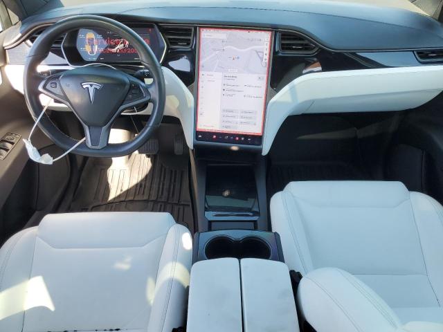 5YJXCBE2XKF205602 - 2019 TESLA MODEL X WHITE photo 8