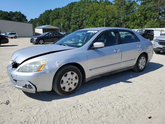 2004 HONDA ACCORD LX, 
