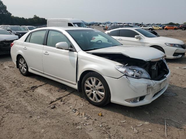 4T1BK3DB3CU468300 - 2012 TOYOTA AVALON BASE Weiß Foto 4