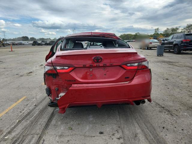 4T1G11AK2MU458974 - 2021 TOYOTA CAMRY SE წითელი ფოტო 6