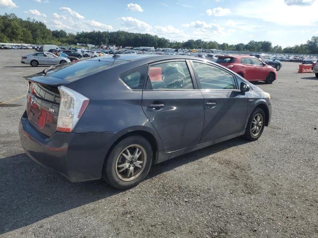 JTDKN3DU9B0249229 - 2011 TOYT PRIUS GRAY photo 3