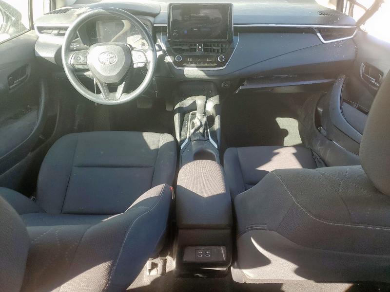 5YFB4MDE6RP117241 - 2024 TOYOTA COROLLA LE ვერცხლისფერი ფოტო 8