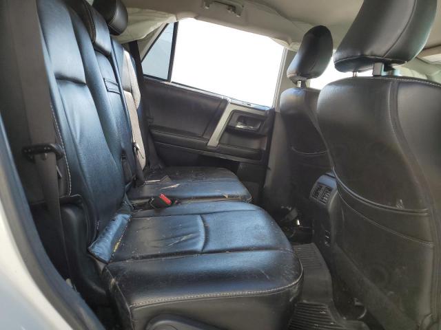 JTEBU5JR1H5435479 - 2017 TOYOTA 4RUNNER SR5/SR5 PREMIUM 白色 照片 11
