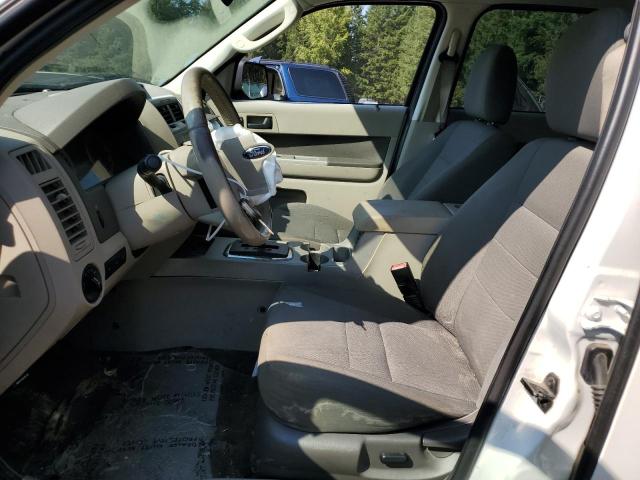 1FMCU93G49KB95614 - 2009 FORD ESCAPE XLT WHITE photo 7