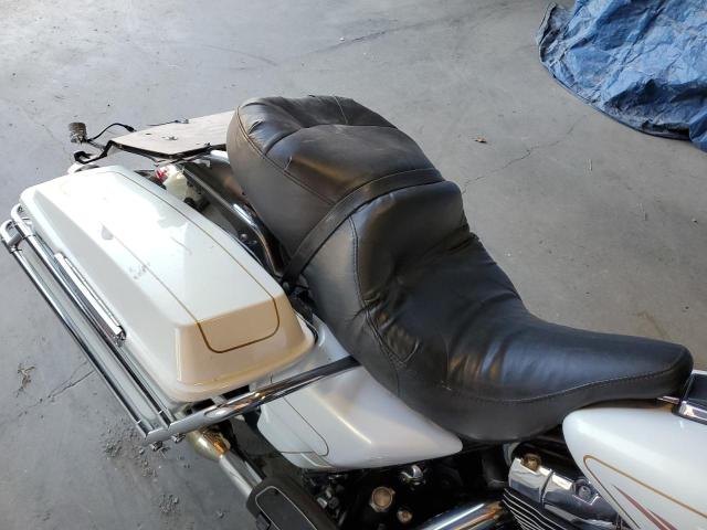 1HD1FC4127Y677584 - 2007 HARLEY-DAVIDSON FLHTCUI თეთრი ფოტო 6