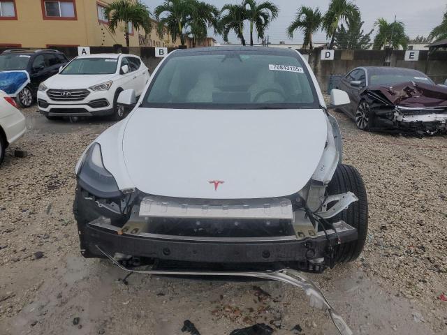 5YJYGDEF5MF194650 - 2021 TESLA MODEL Y Weiß Foto 5