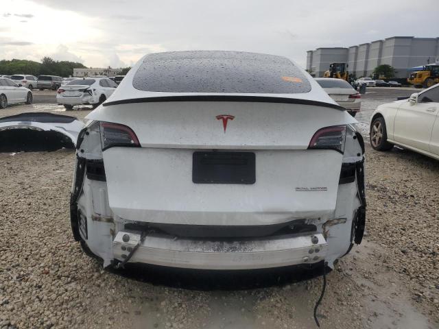 5YJYGDEF5MF194650 - 2021 TESLA MODEL Y Weiß Foto 6
