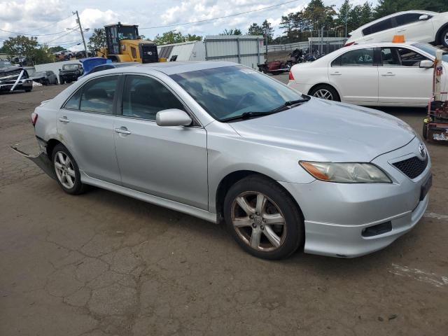 4T1BE46K27U580585 - 2007 TOYOTA CAMRY CE Grau Foto 4