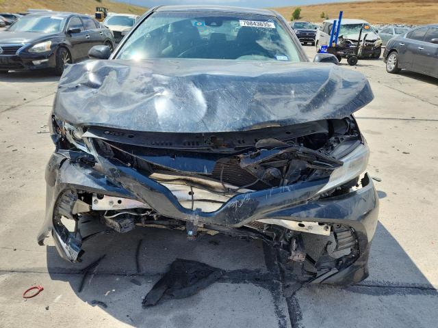 4T1B11HKXJU063906 - 2018 TOYOTA CAMRY L BLACK photo 5