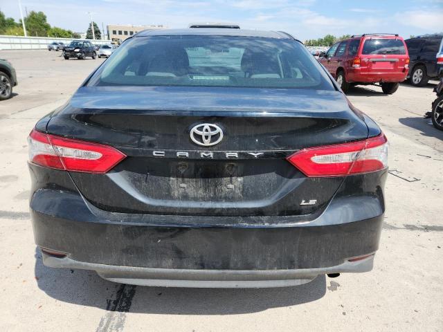 4T1B11HKXJU063906 - 2018 TOYOTA CAMRY L BLACK photo 6